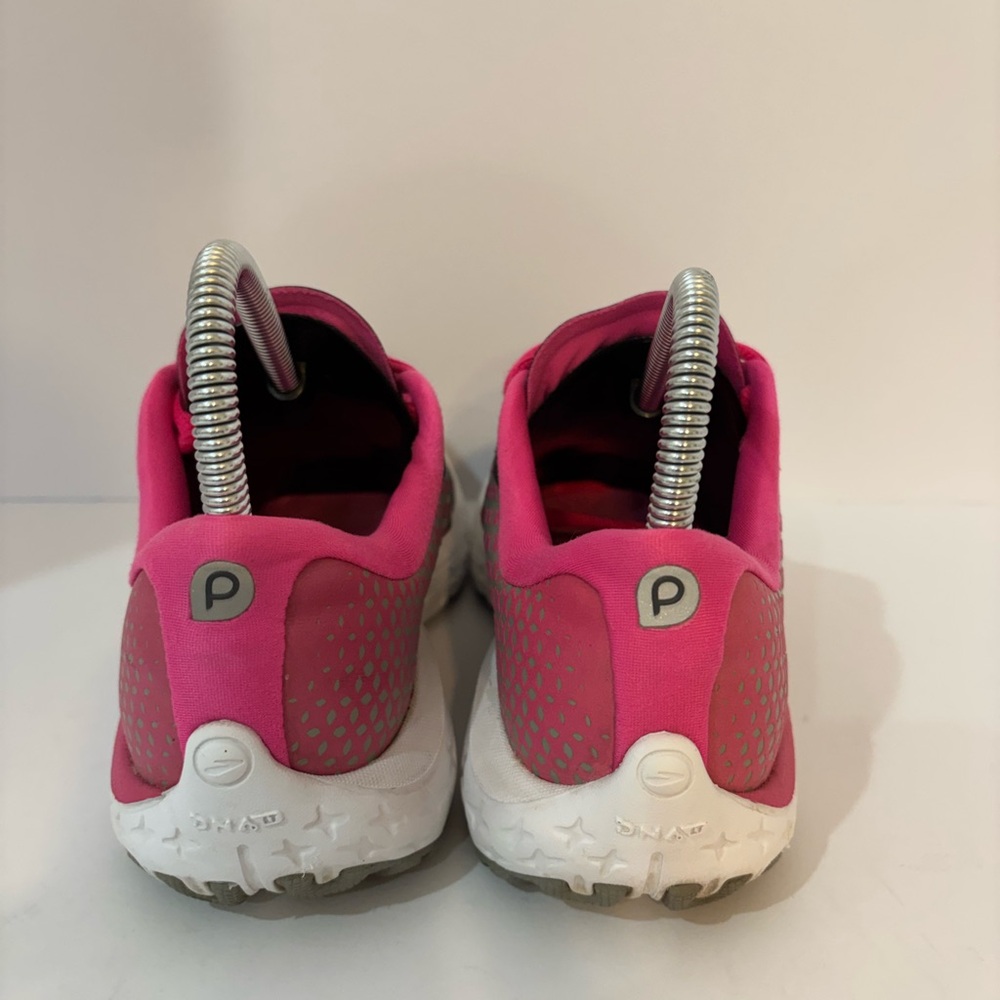 brooks Pure Flow size 7.5 - Picture 4 of 9
